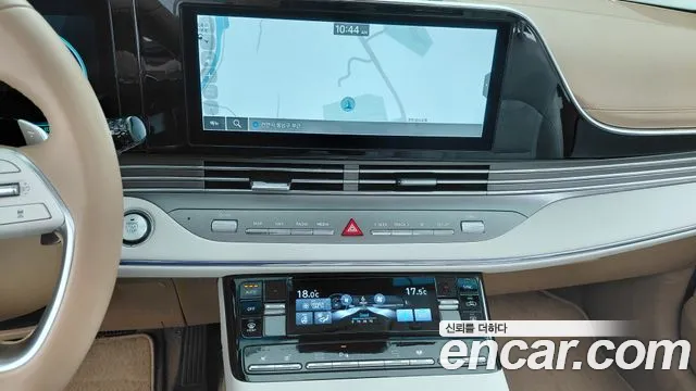 Hyundai Grandeur Exclusive — photo 1 of 20