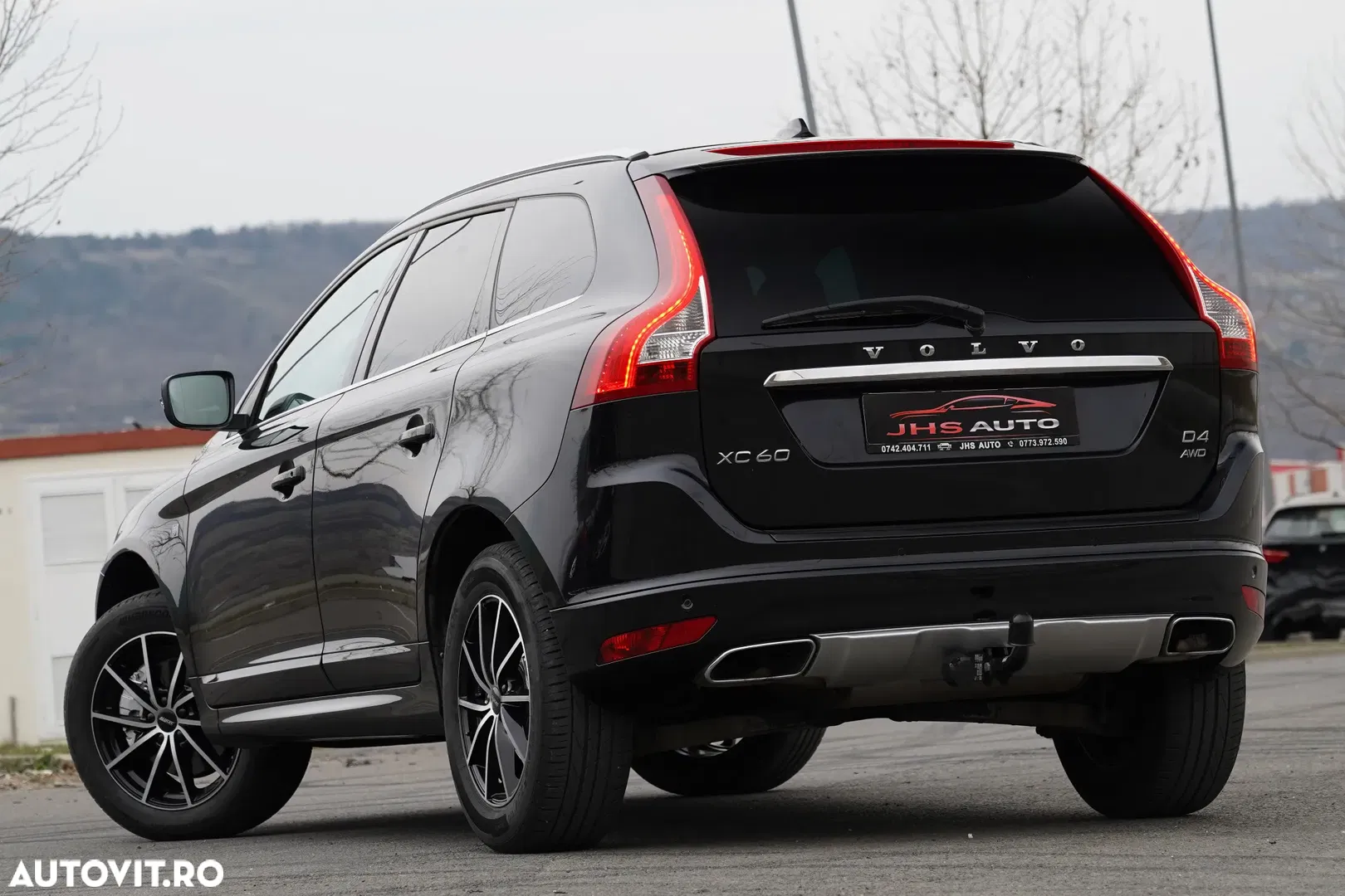 2015 Volvo XC 60 D3 AWD Aut. Ocean Race, photograph 3