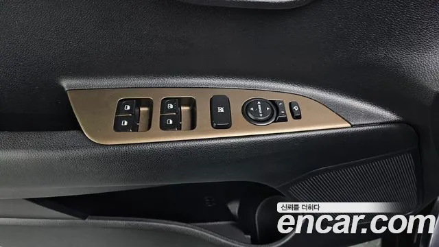 2018 Kia Stonic 1.0 Turbo, photograph 9