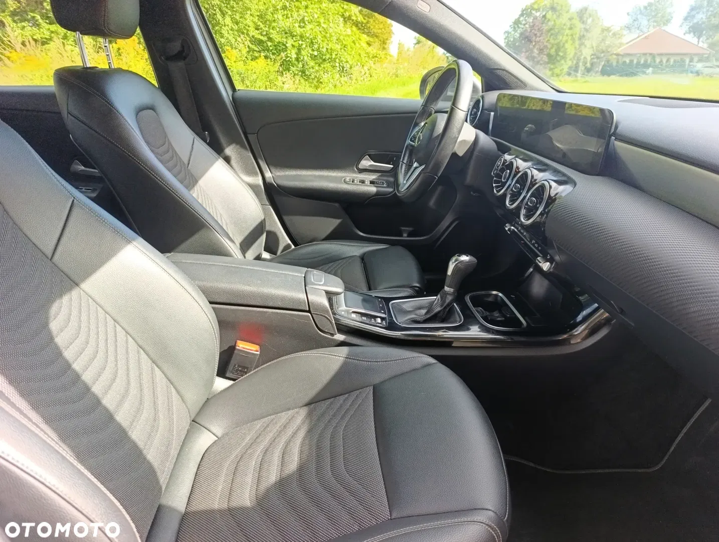 2021 Mercedes-Benz Klasa A 180 d, photograph 11