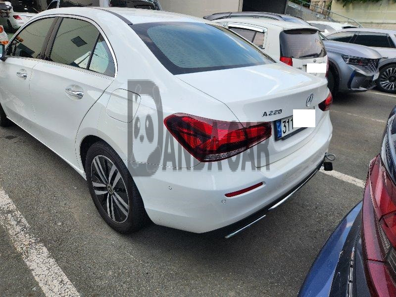 2021 Mercedes-Benz A220 Sedan, photograph 4