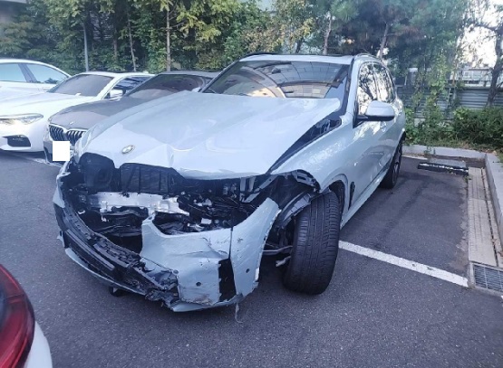 2024 BMW X5 xDrive40i, photograph 4