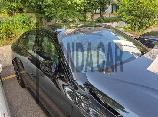 2024 BMW i4 eDrive40, photograph 3