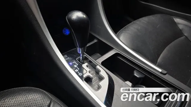 Hyundai Sonata LPI Premier(Handicapped) — photo 1 of 20