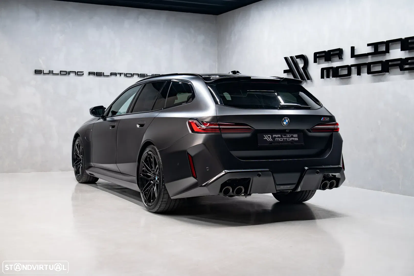 2025 BMW Série 5 Touring xDrive, photograph 9