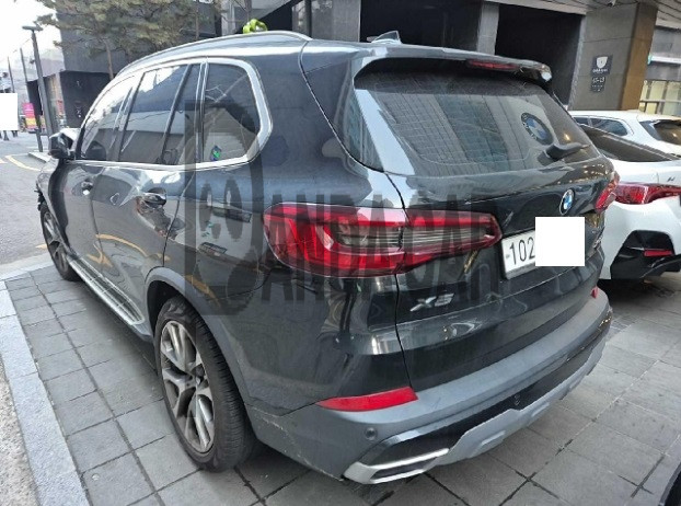 2019 BMW X5 xDrive30d xLine, photograph 3
