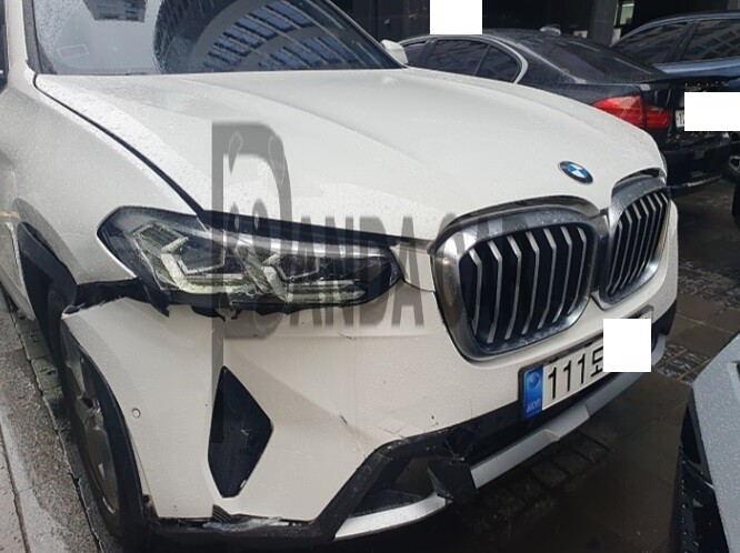 2022 BMW X3 xDrive20i, photograph 1