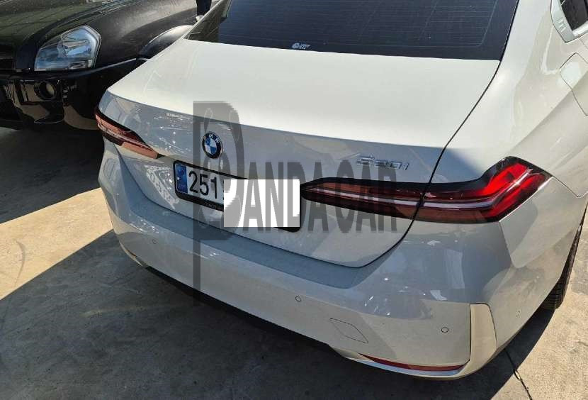 2024 BMW 520i, photograph 3
