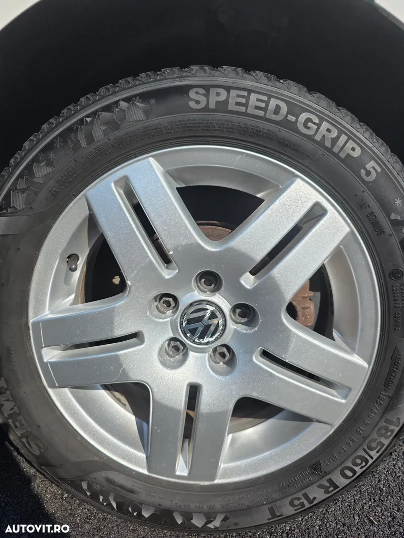 2010 Volkswagen Polo 1.6 TDI DPF Trendline BlueMotion Technology, photograph 8