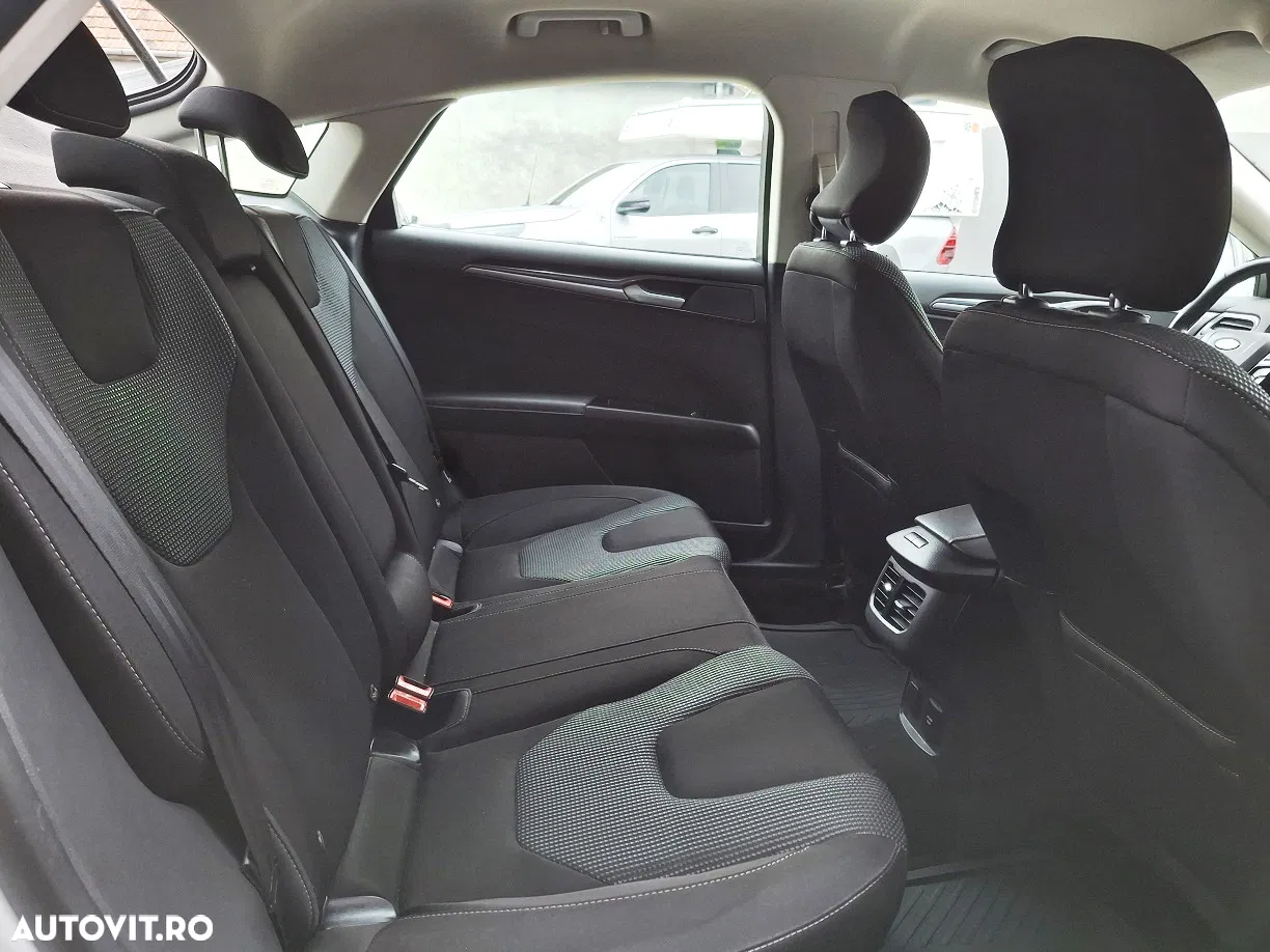 2021 Ford Mondeo 2.0 TDCi Aut. Titanium, photograph 12