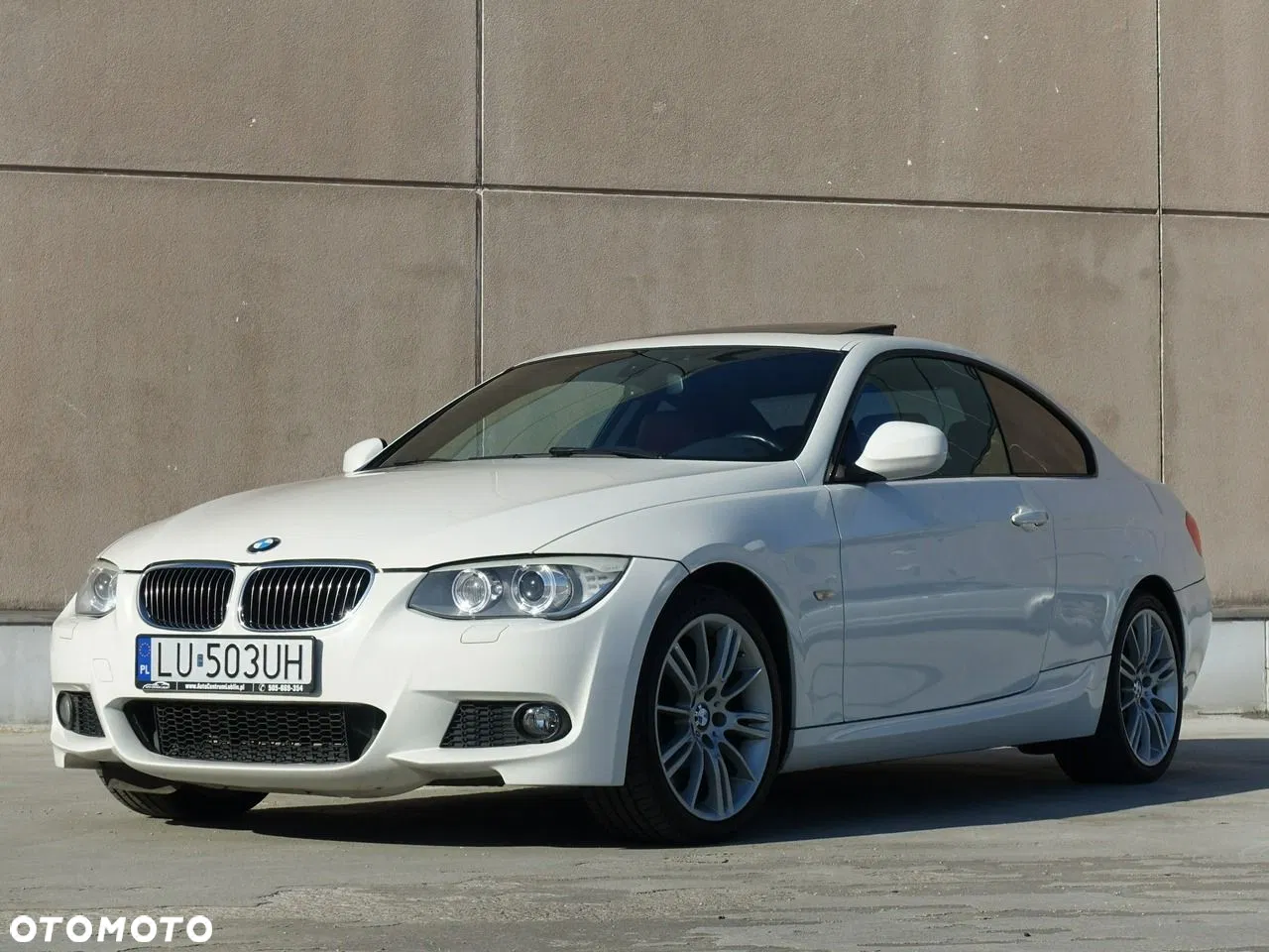 BMW Seria 3 — photo 1 of 30