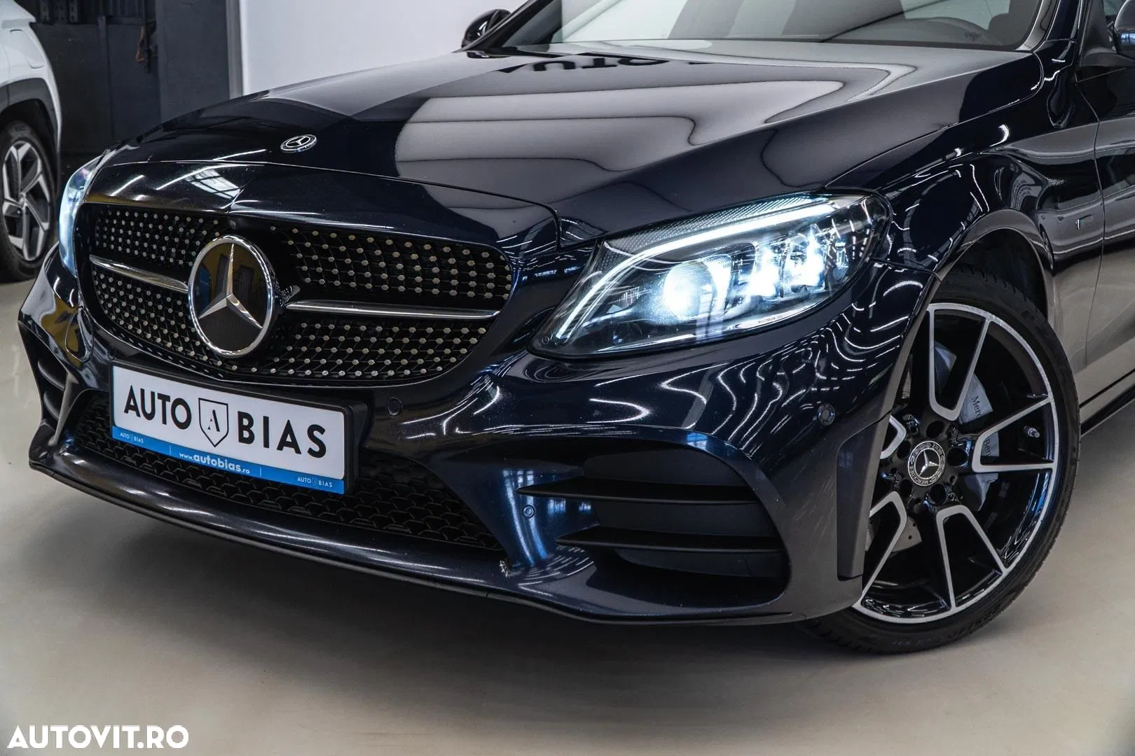 2020 Mercedes-Benz C 300 e 9G-TRONIC AMG Line, photograph 10
