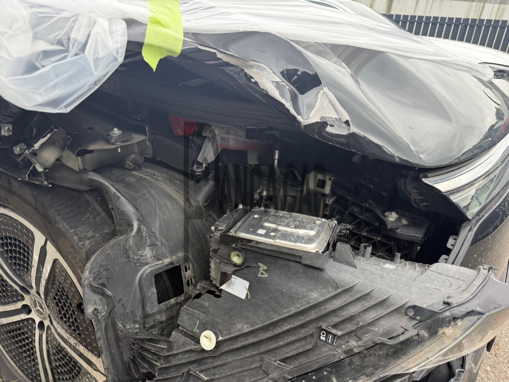 2023 Mercedes-Benz EQS450 4MATIC SUV, photograph 4