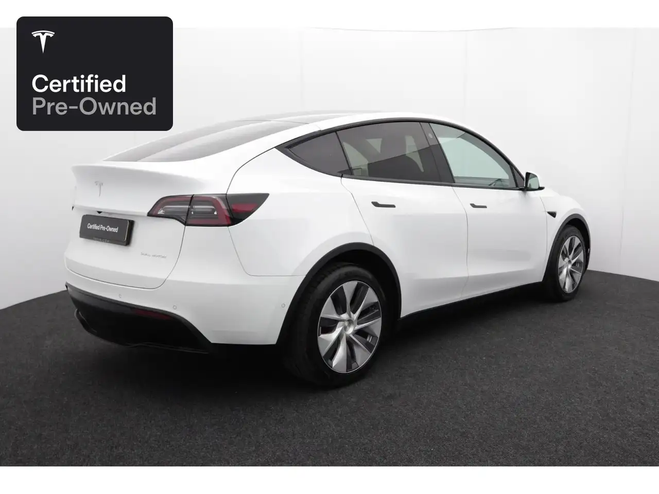 2021 Tesla Model Y Long Range AWD "Certified Pre-Owned", photograph 8