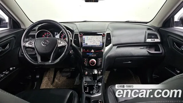 2018 KG_Mobility_Ssangyong TIBOLI VX 2WD, photograph 4