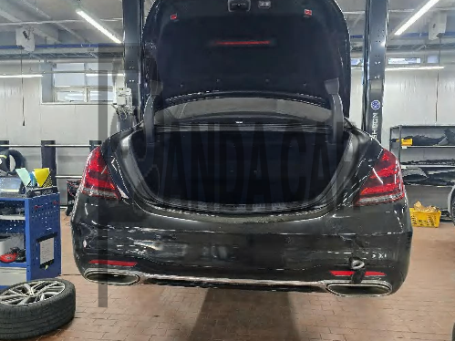 2018 Mercedes-Benz S450 4Matic L, photograph 2