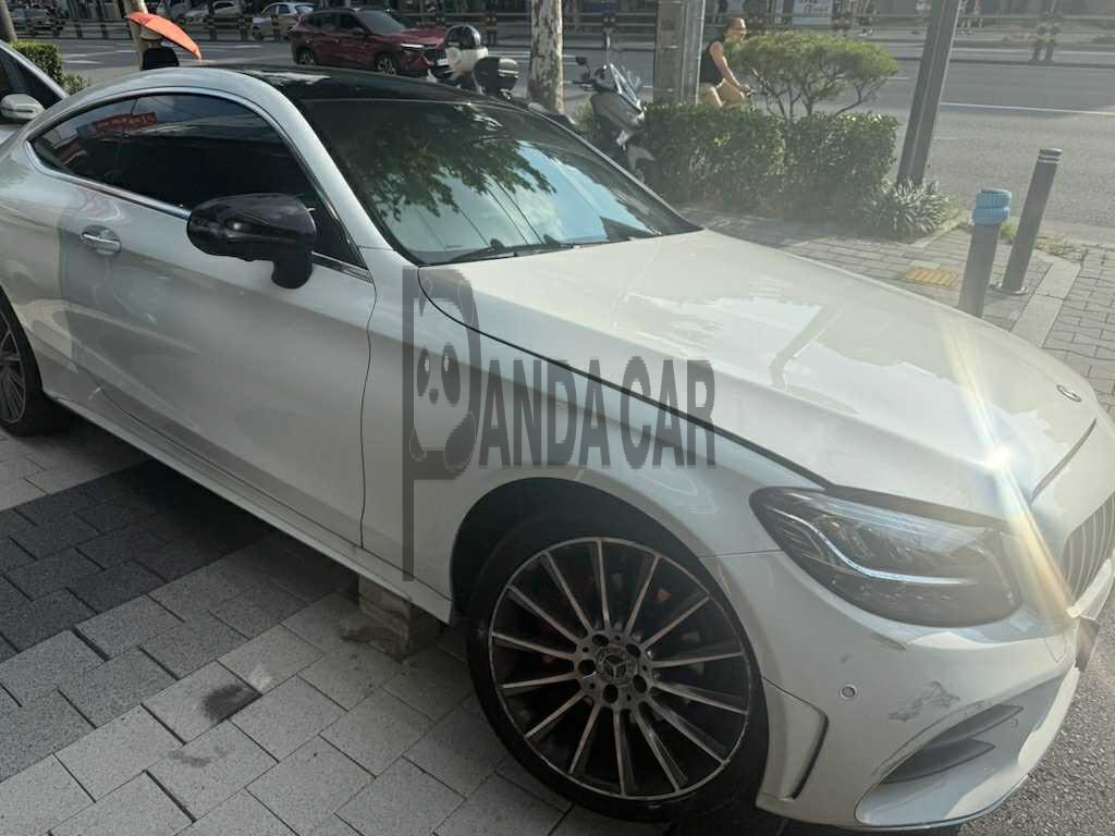 2019 Mercedes-Benz C220 d 4Matic Coupe, photograph 1