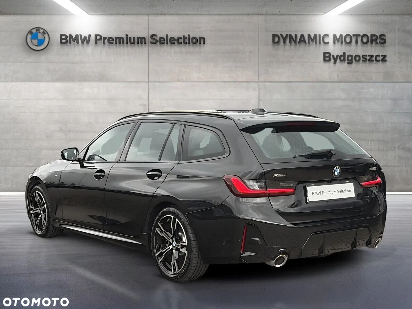 2025 BMW Seria 3 330i xDrive M Sport sport, photograph 4