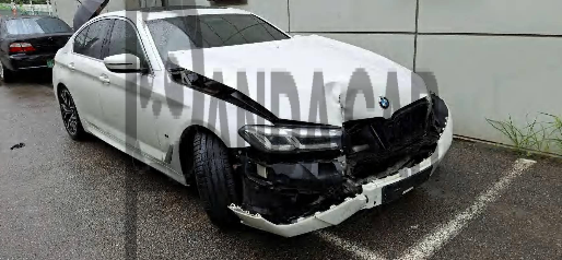 2021 BMW 530i, photograph 1