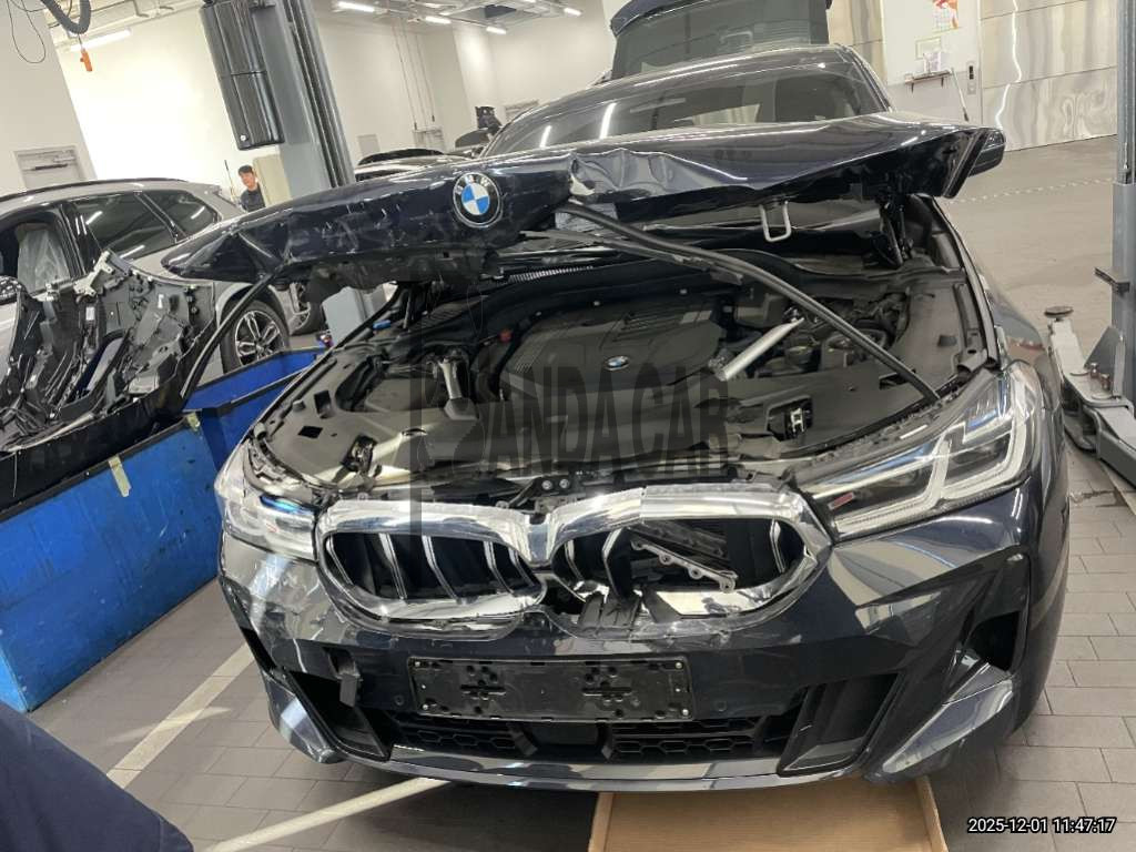 2022 BMW 630i xDrive, photograph 1