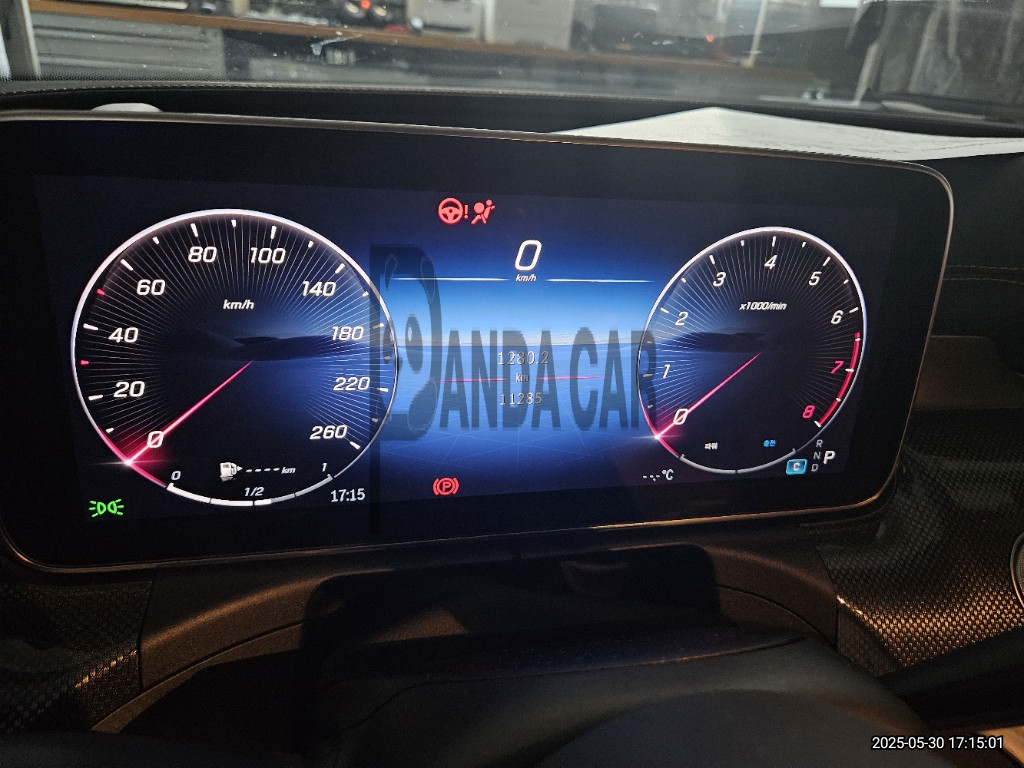 2023 Mercedes-Benz C300 4MATIC, photograph 3
