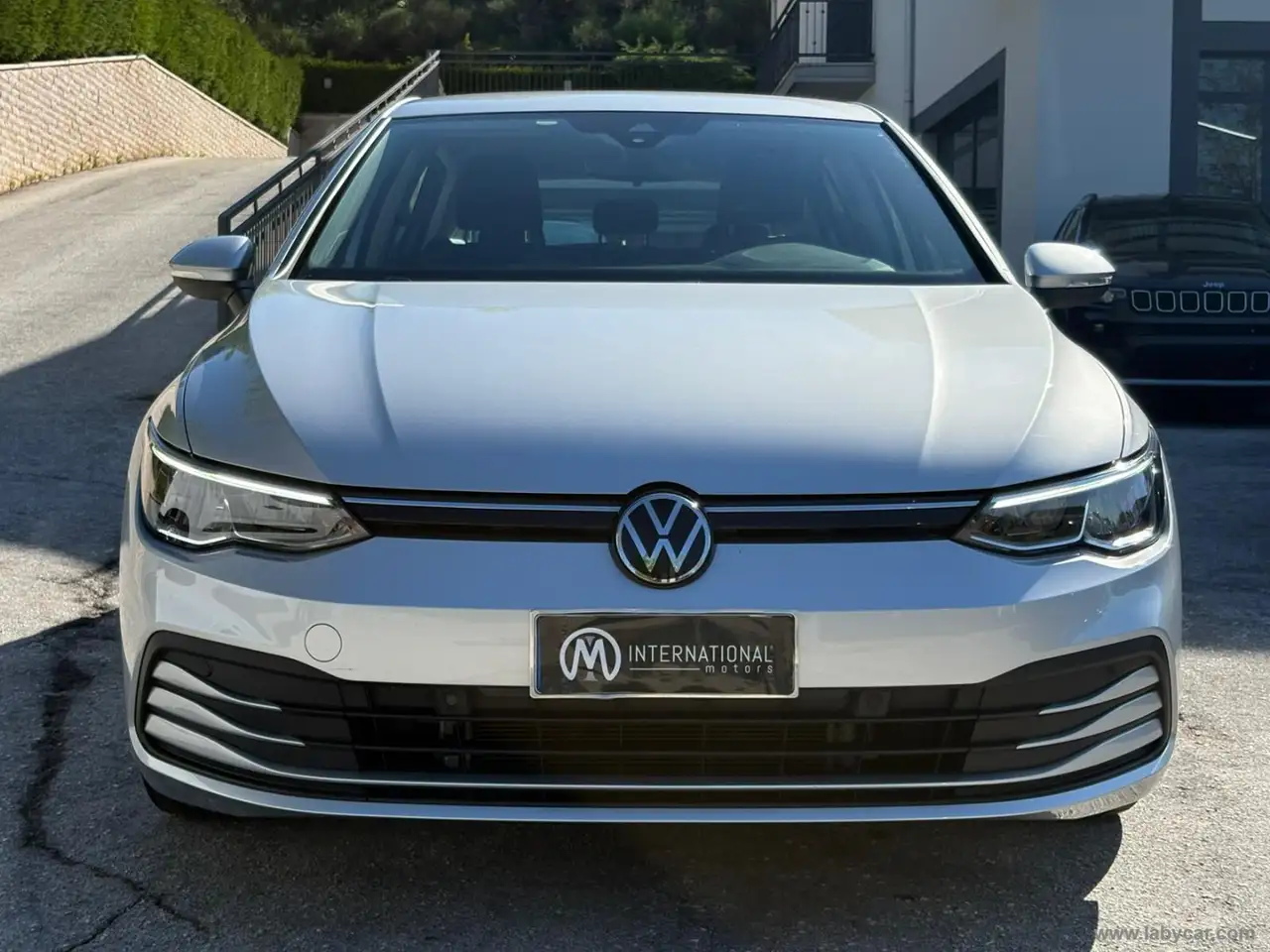 2023 Volkswagen Golf 2.0 TDI DSG SCR Life, photograph 2