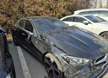 2024 Mercedes-Benz C 300 4MATIC, photograph 5