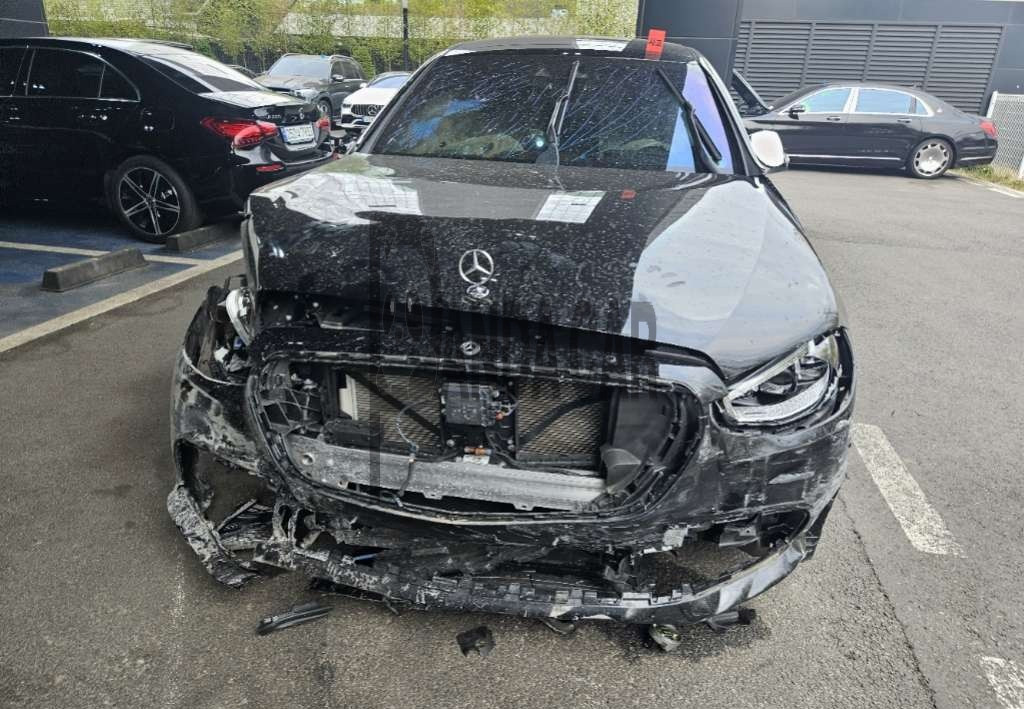 2025 Mercedes-Benz S 580 4MATIC, photograph 1