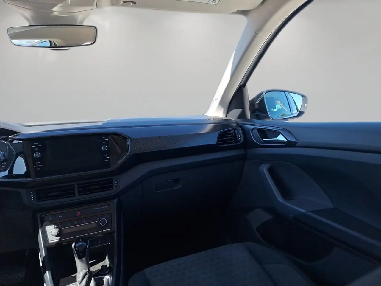 2021 Volkswagen T-Cross 1.0 TSI Advance DSG7 81kW, photograph 12