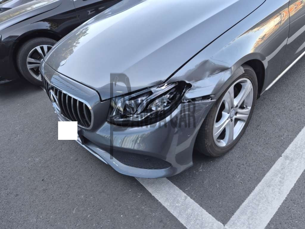 2017 Mercedes-Benz E220 d, photograph 4