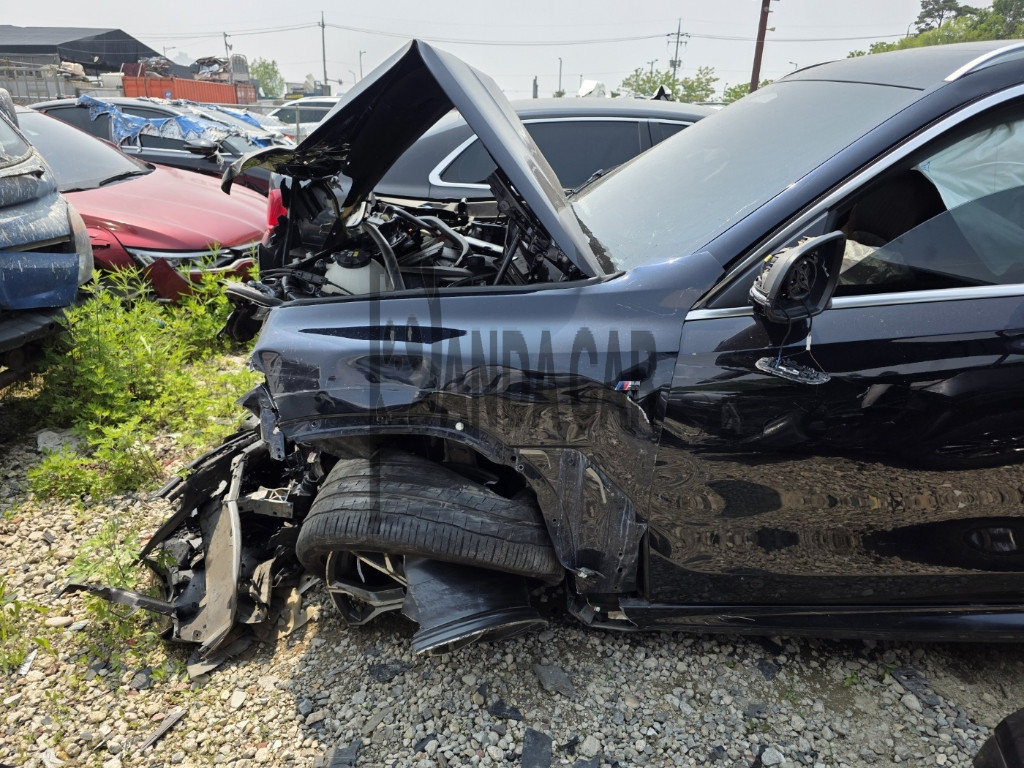 2022 BMW X6 xDrive30d, photograph 4