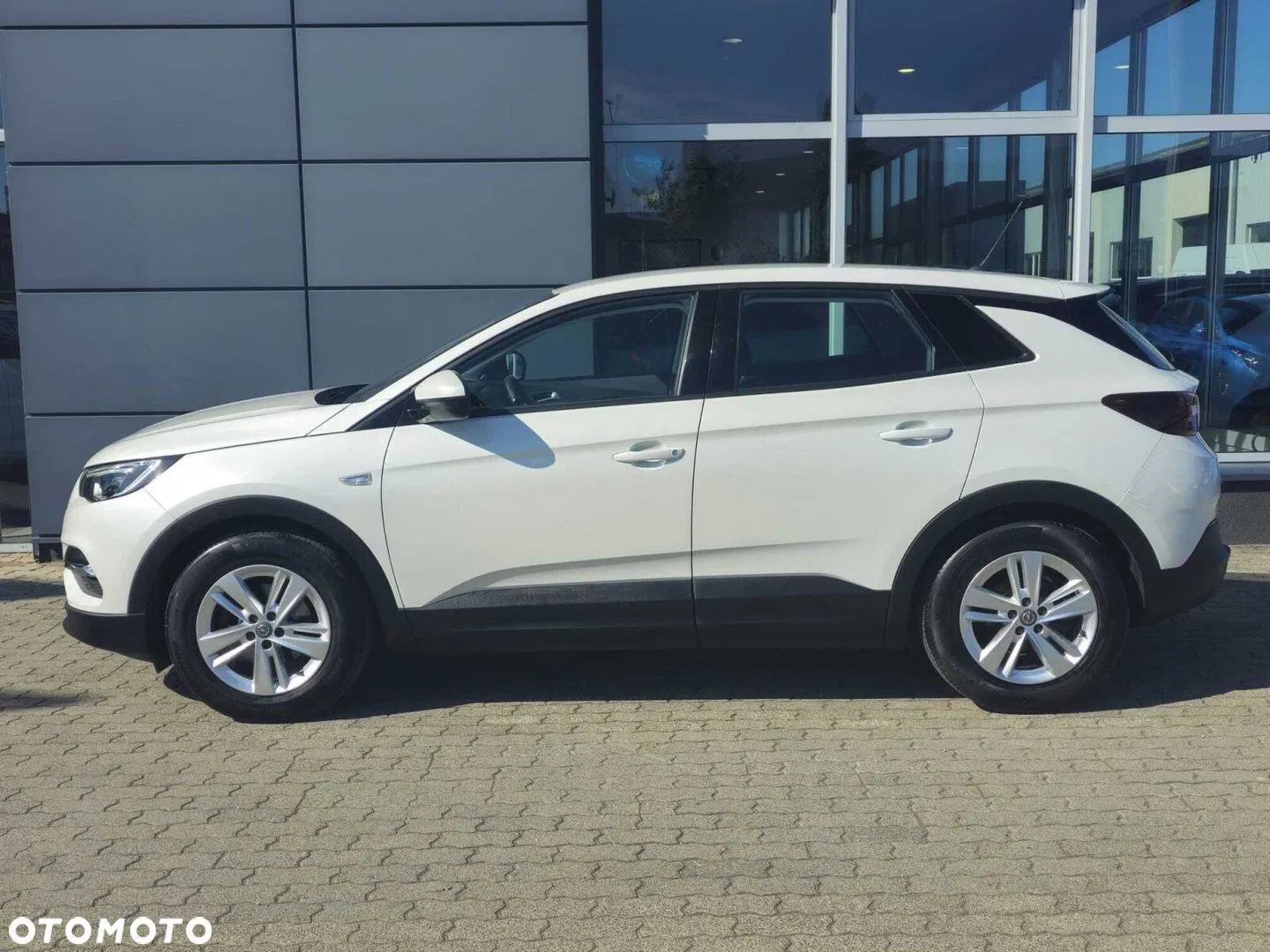 2020 Opel Grandland X 1.2 T GPF Edition S&S, photograph 9