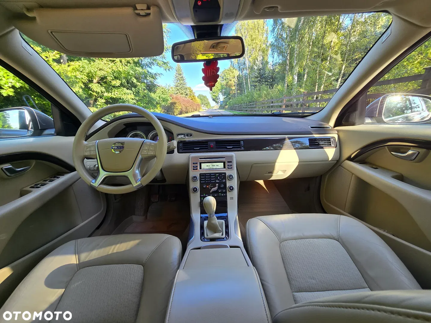 2011 Volvo V70 2.5T Summum, photograph 6