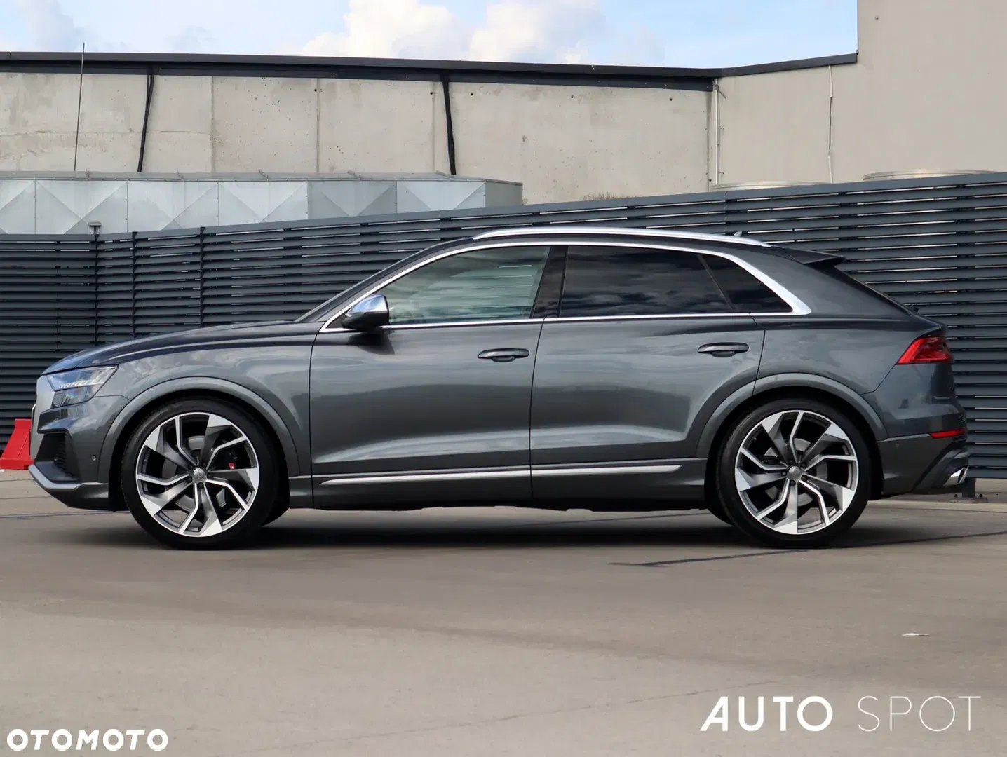 2021 Audi SQ8 TFSI Quattro Tiptronic, photograph 2