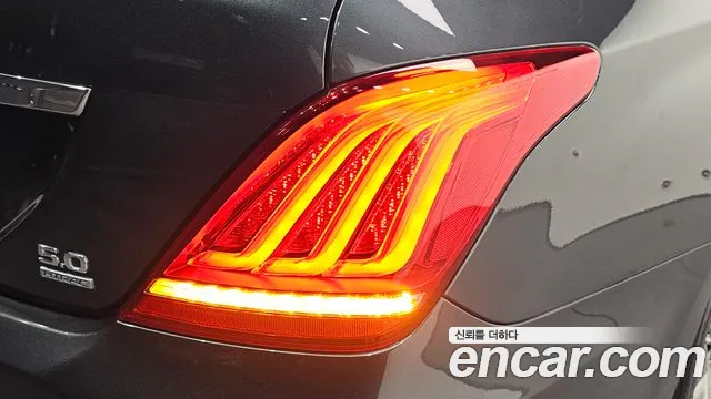 2018 Genesis EQ900 3.8 GDI AWD, photograph 5