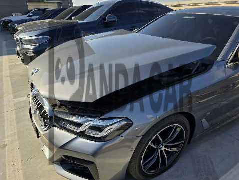 2023 BMW 520i, photograph 3