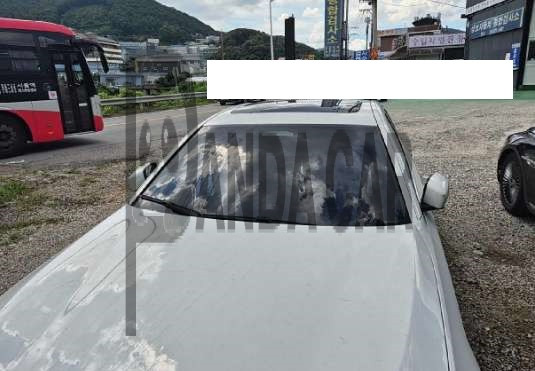 2021 BMW 523d xDrive, photograph 2