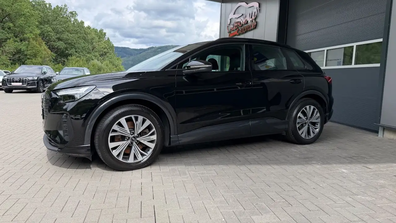 2023 Audi Q4 e-tron 45 quattro *LED *ACC *PDC *App, photograph 4