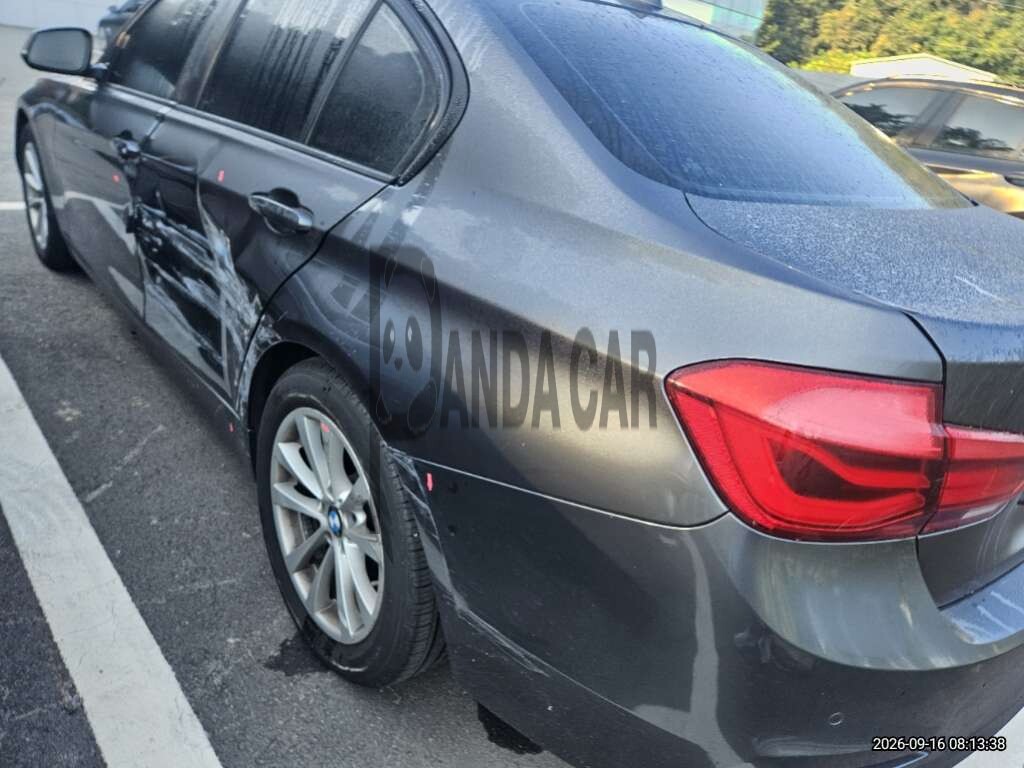 2017 BMW 320d, photograph 4