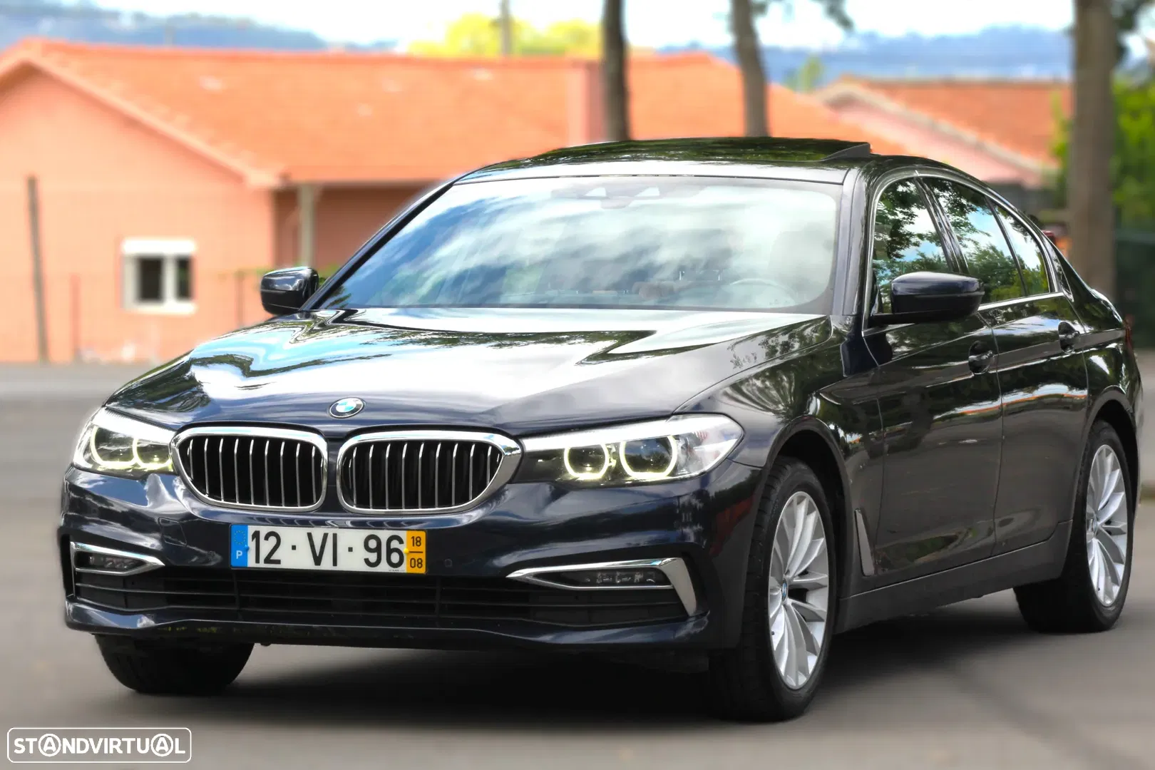 2018 BMW Série 5 d Line Luxury Auto, photograph 2
