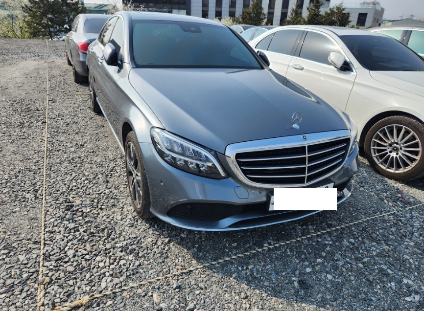 2019 Mercedes-Benz C220 d 4Matic, photograph 1