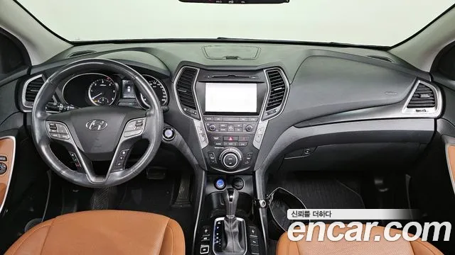 2017 Hyundai Santafe Diesel 2.0 2WD, photograph 8