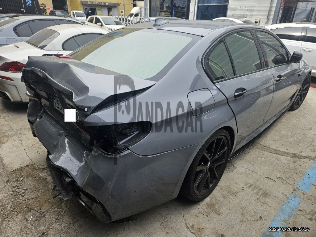 2021 BMW 530i, photograph 8