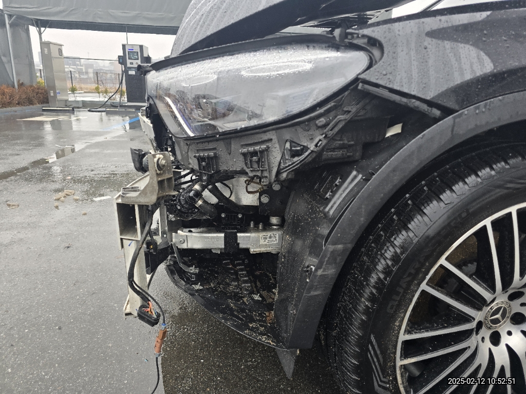 2023 Mercedes-Benz GLC220 d 4MATIC, photograph 5