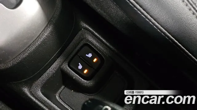 2017 ChevroletGMDaewoo Spark LTZ, photograph 6