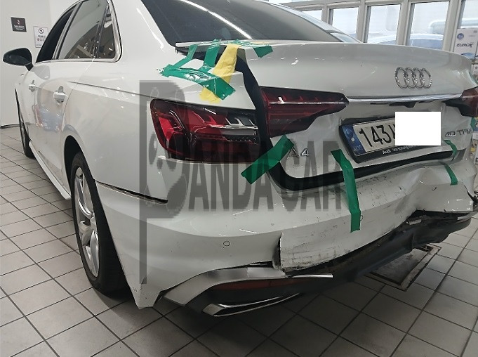 2020 Audi A4 40 TFSI, photograph 3