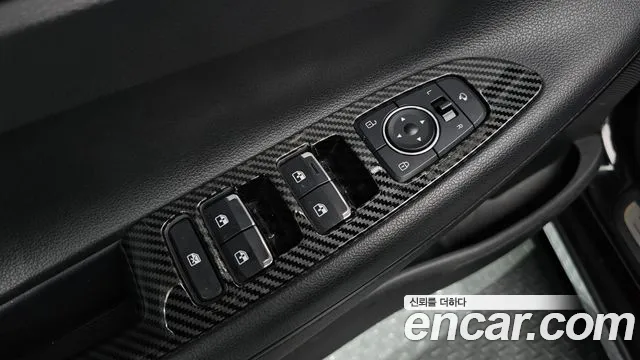 Hyundai Grandeur 3.0 LPi Rent Car — photo 1 of 30