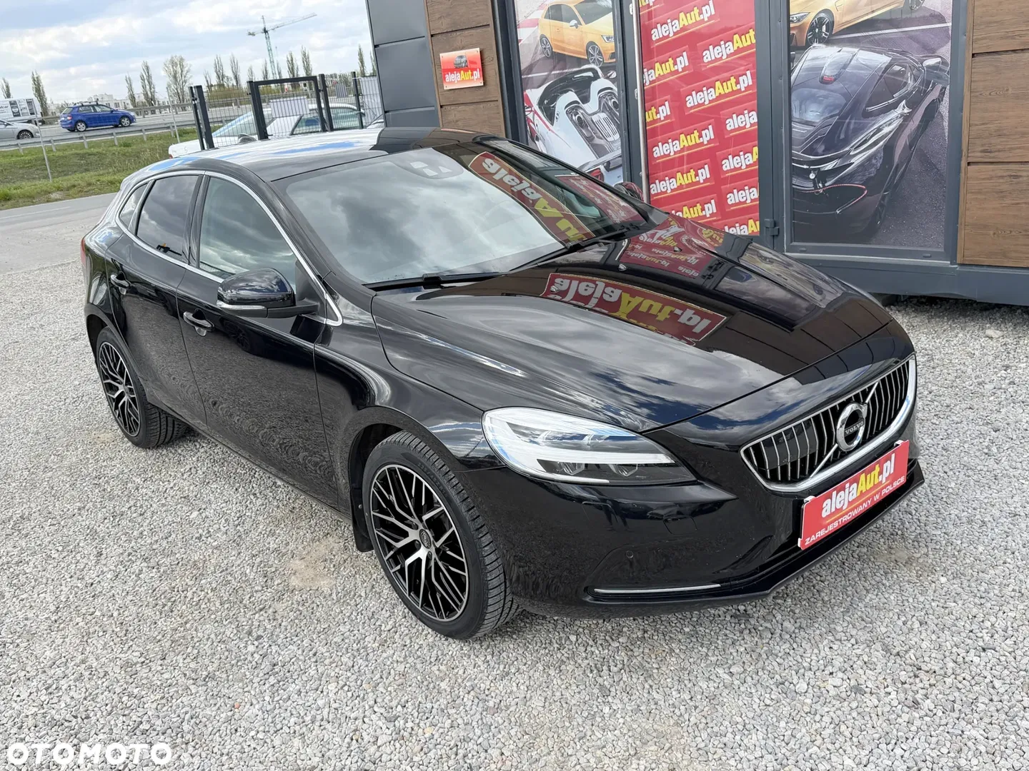 2017 Volvo V40 D4 Drive-E Inscription, photograph 3