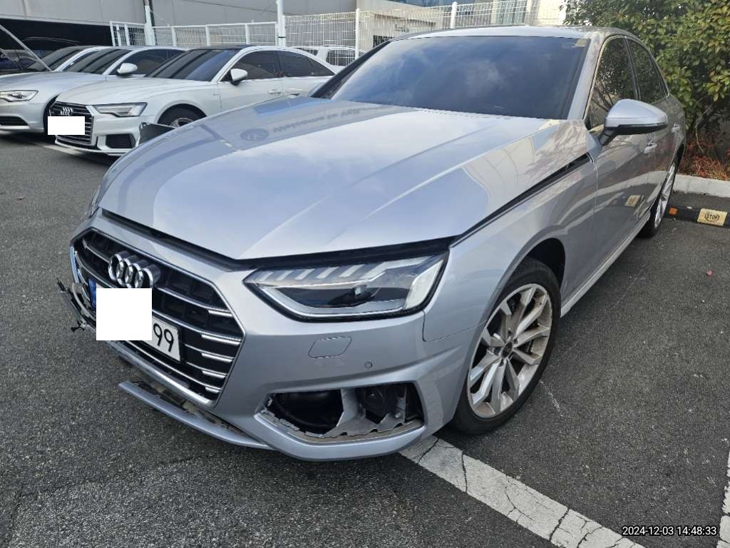 2023 Audi A4 40 TFSI, photograph 3