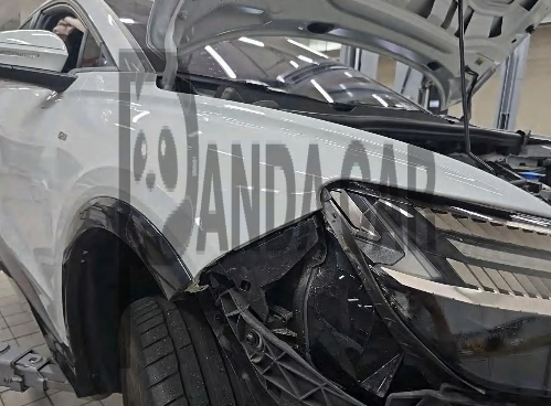 2023 Audi Q4 40 e-tron, photograph 1